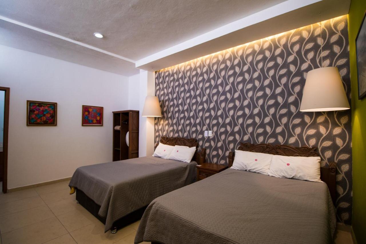 צ'ולולה Hotel Santa Rosa By Rotamundos מראה חיצוני תמונה