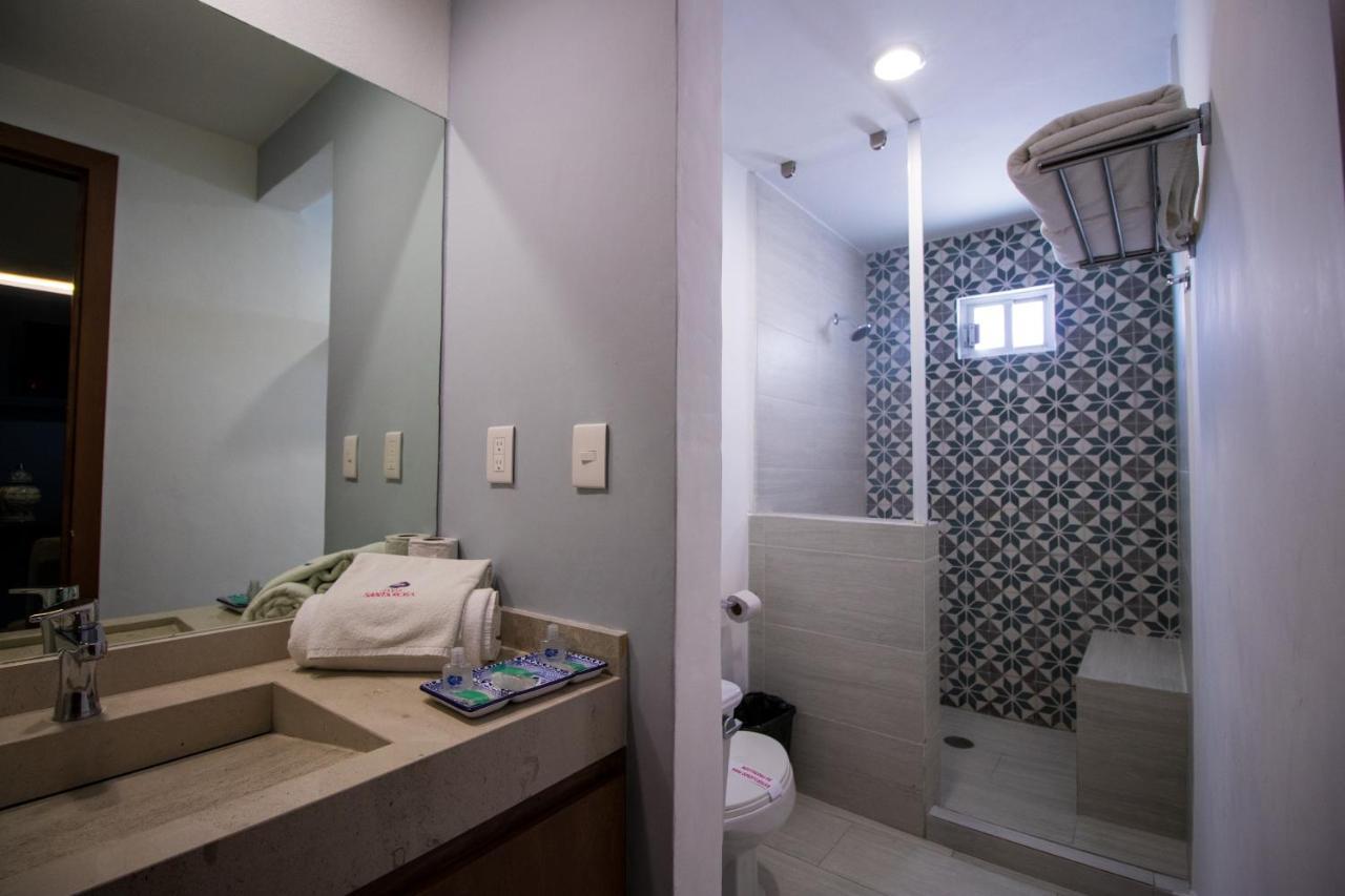צ'ולולה Hotel Santa Rosa By Rotamundos מראה חיצוני תמונה