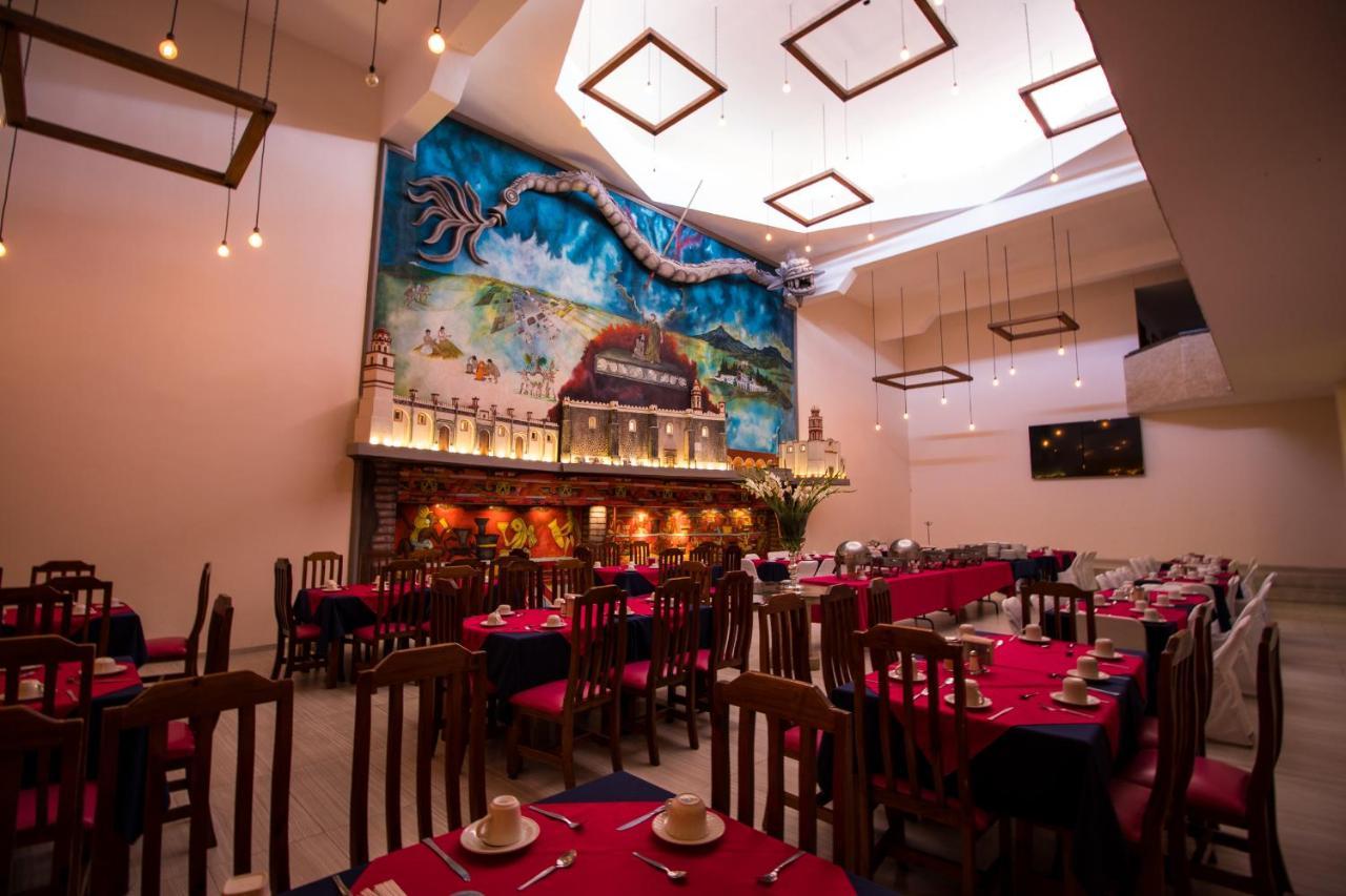 צ'ולולה Hotel Santa Rosa By Rotamundos מראה חיצוני תמונה