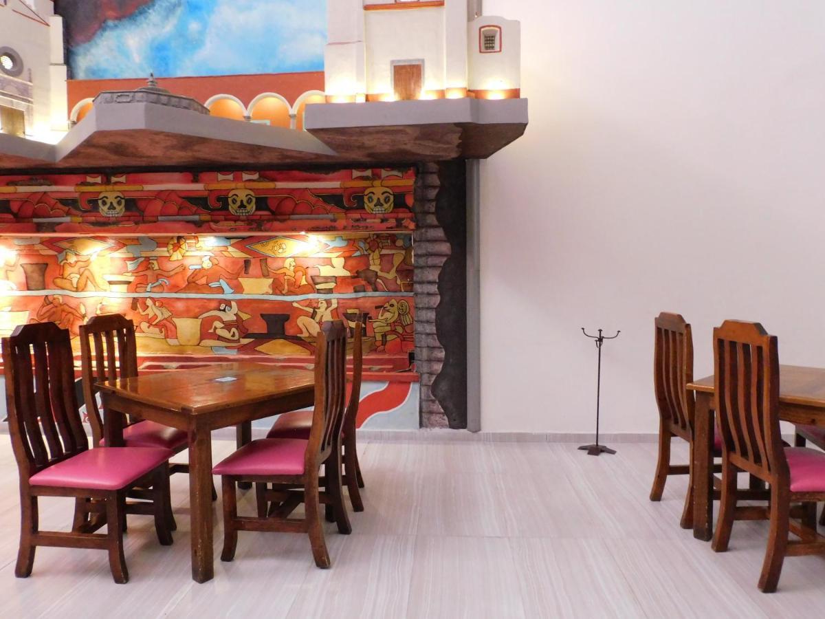 צ'ולולה Hotel Santa Rosa By Rotamundos מראה חיצוני תמונה