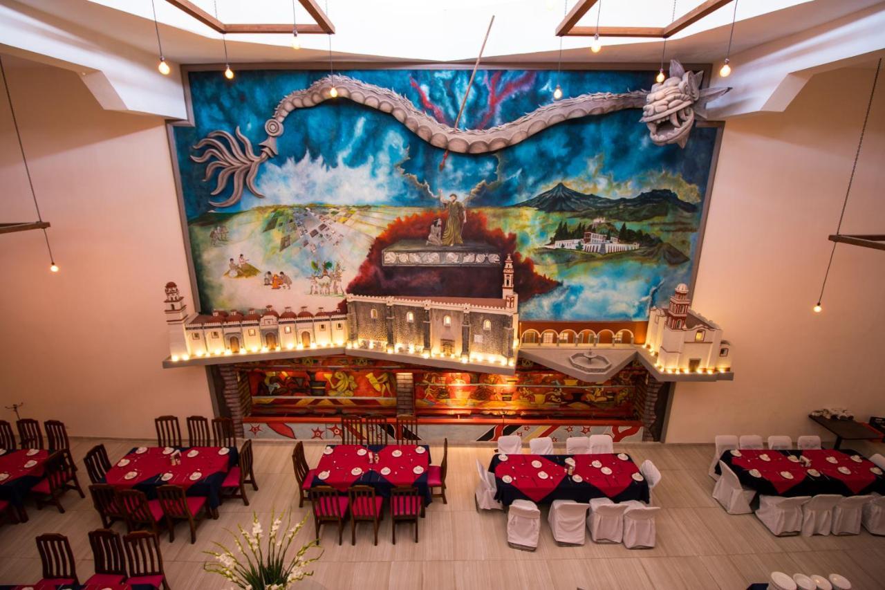 צ'ולולה Hotel Santa Rosa By Rotamundos מראה חיצוני תמונה