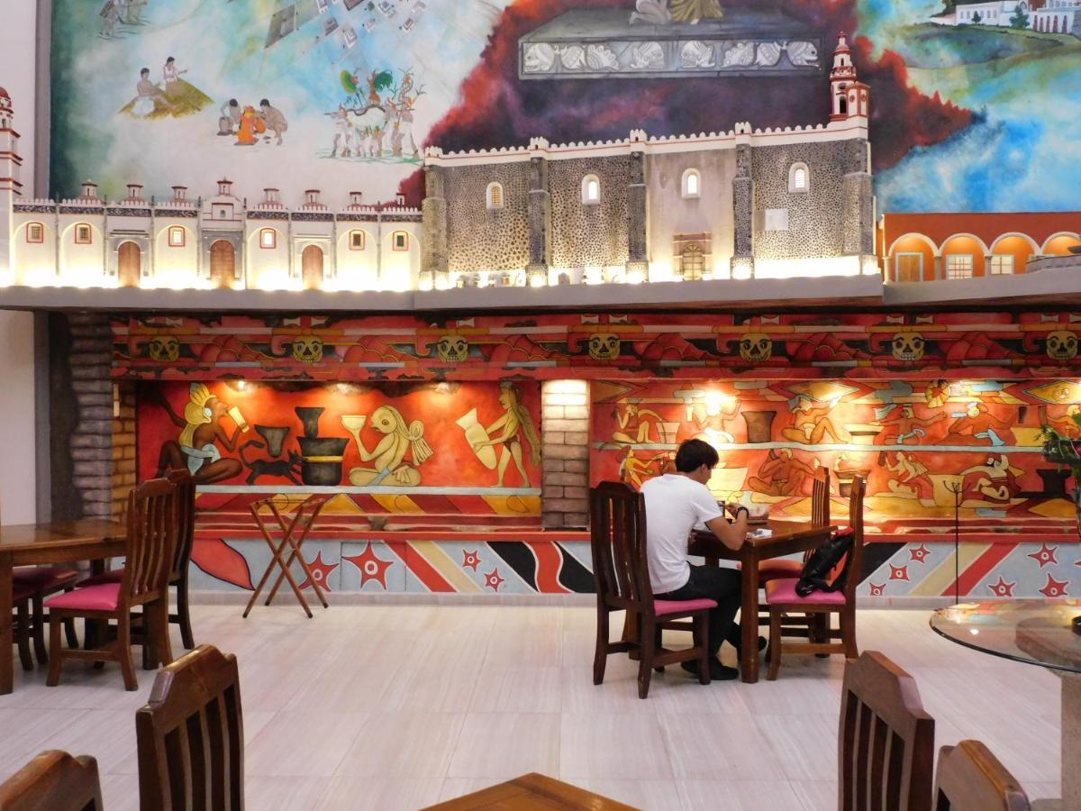 צ'ולולה Hotel Santa Rosa By Rotamundos מראה חיצוני תמונה